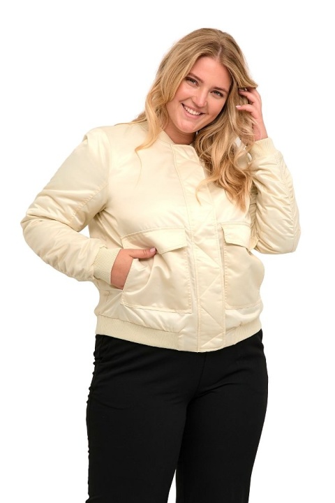 KAFFE KREMOWA KURTKA BOMBERKA K139