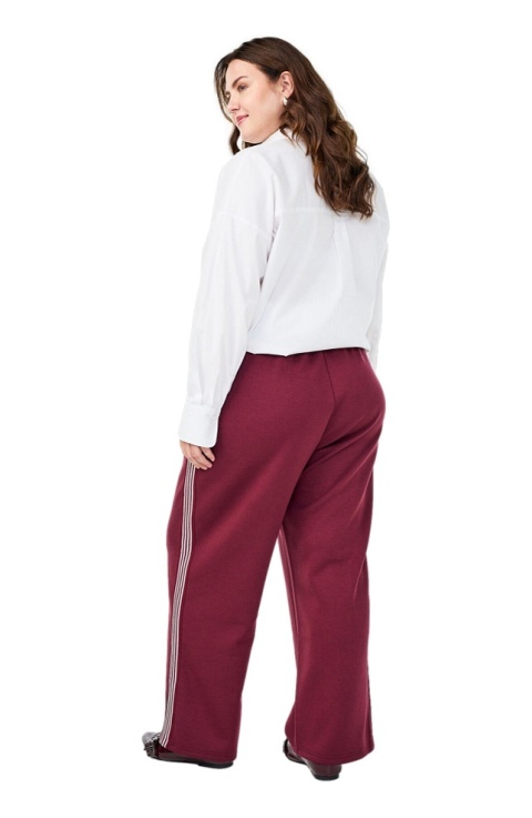 ZIZZI WYGODNE CZERWONE SPODNIE PROSTE LAMPASY 303A