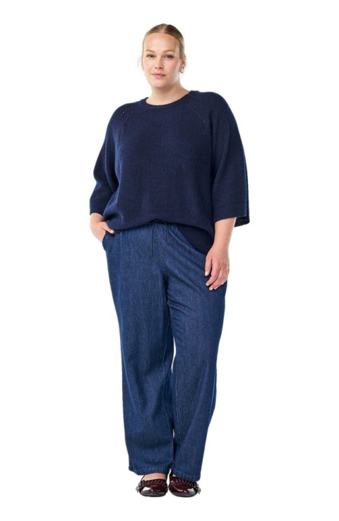 ZIZZI LUŹNY GRANATOWY SWETER PRĄŻKI 475C