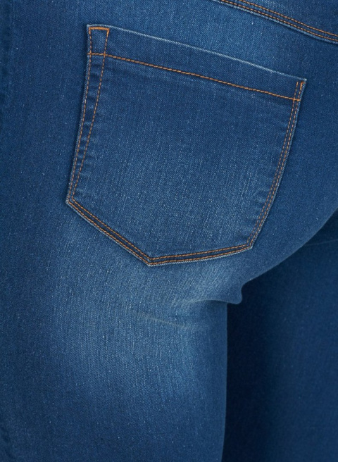 ZIZZI KLASYCZNE JASNE JEANSY PRZETARCIA 064A ZIZZI KLASYCZNE JASNE JEANSY PRZETARCIA 064A