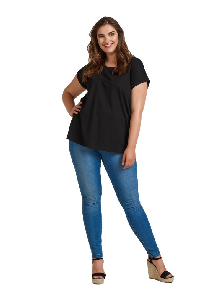 ZIZZI KLASYCZNY CZARNY T-SHIRT 148A ZIZZI KLASYCZNY CZARNY T-SHIRT 148A