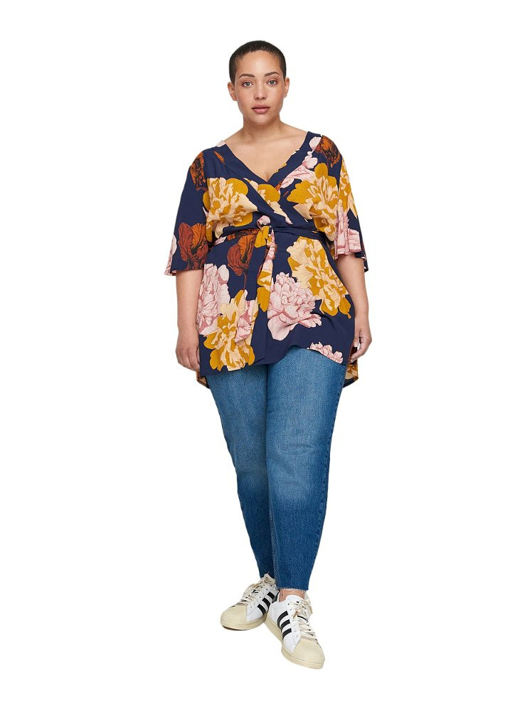 ZIZZI ŚWIETNA KOPERTOWA TUNIKA KWIATY 476C ZIZZI ŚWIETNA KOPERTOWA TUNIKA KWIATY 476C