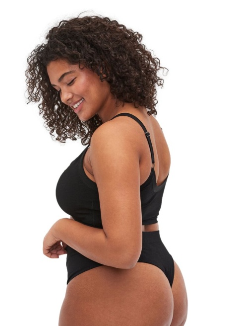 ZIZZI MAJTKI TYPU STRINGI CZARNE 064A