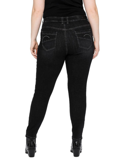 SHEEGO CZARNE JEANSY WYSOKI STAN SHORT SH80