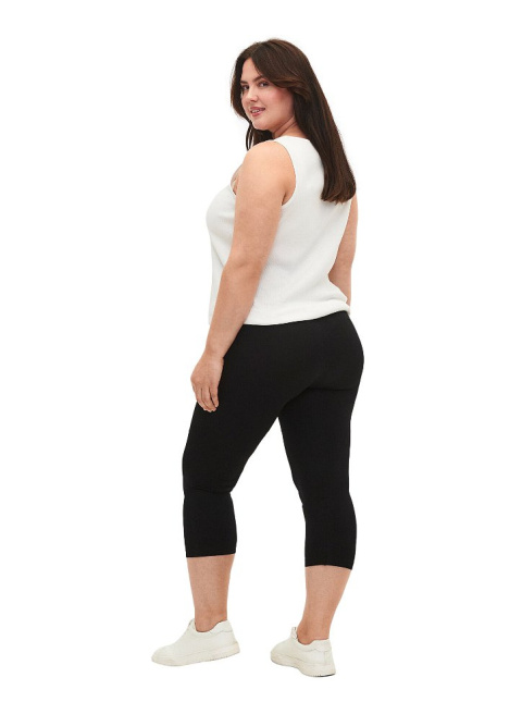 ZIZZI CZARNE BEZSZWOWE LEGGINSY 3/4 014C ZIZZI CZARNE BEZSZWOWE LEGGINSY 3/4 014C